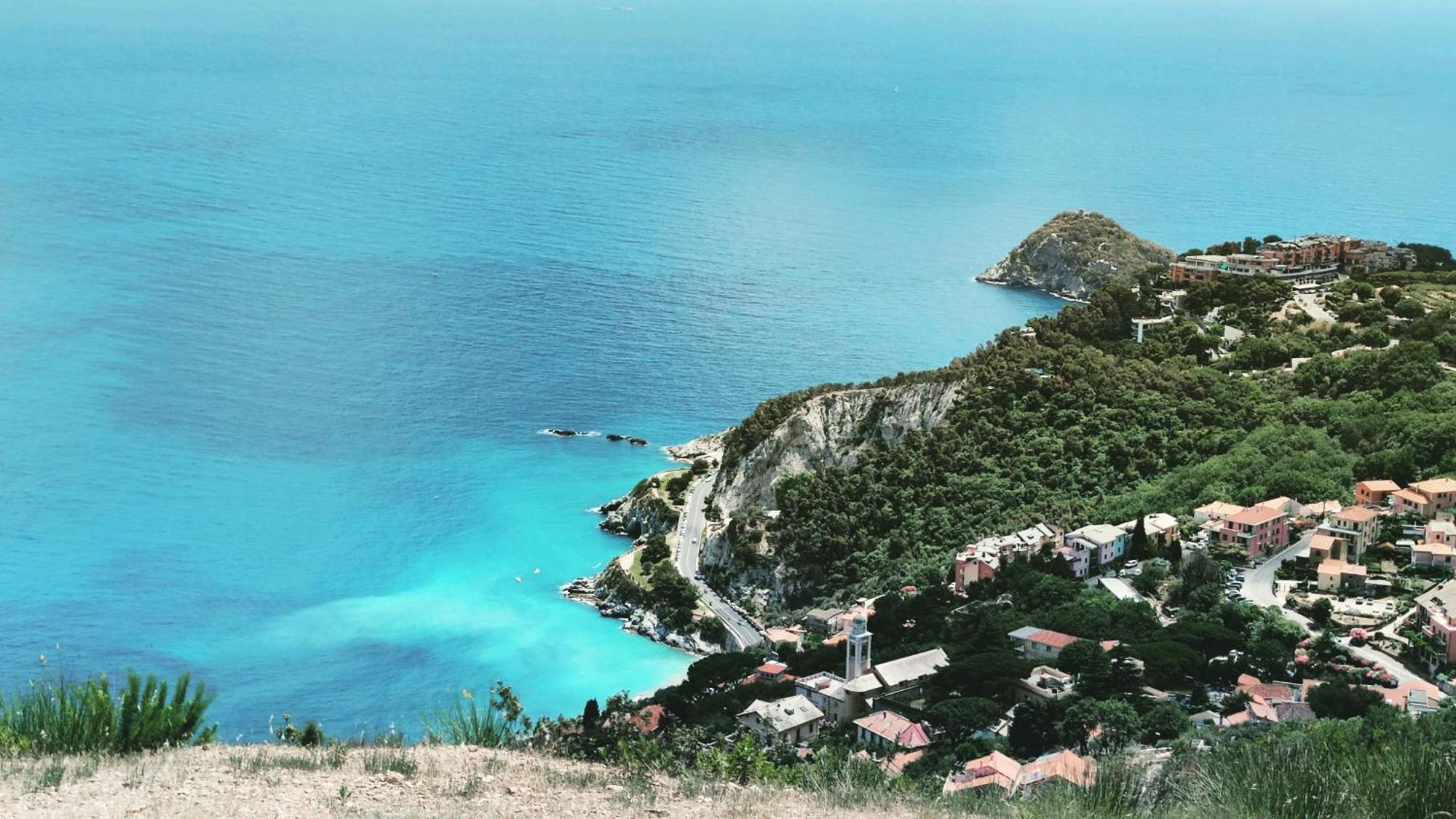 Villa Gio - Terrazza Nel Blu ベルジェッジ エクステリア 写真